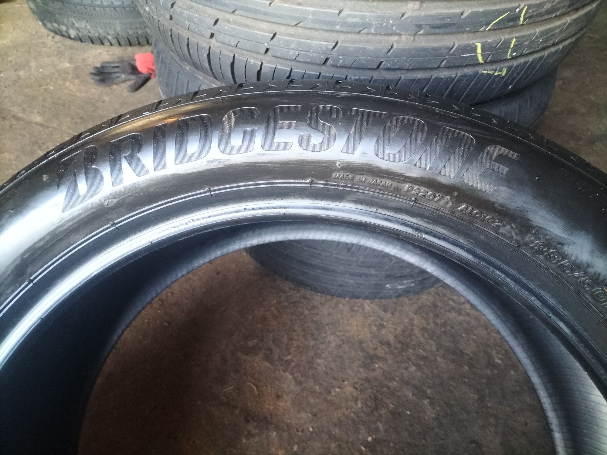Opony letnie 235/50/20 Bridgestone 2022r.