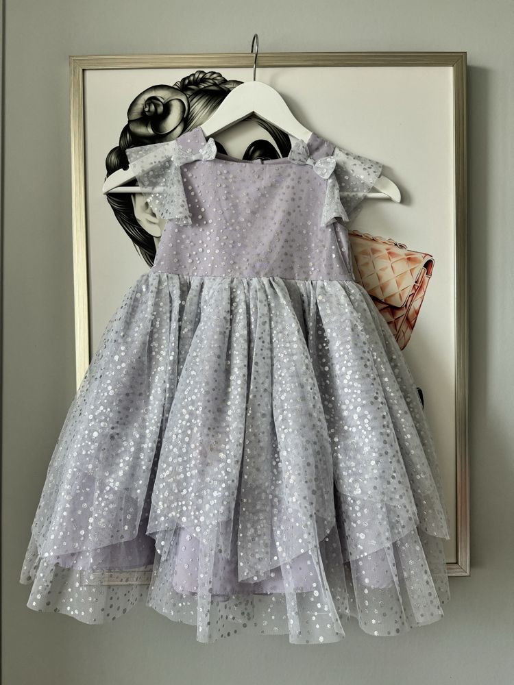 Шикарна дитяча сукня на 5 років