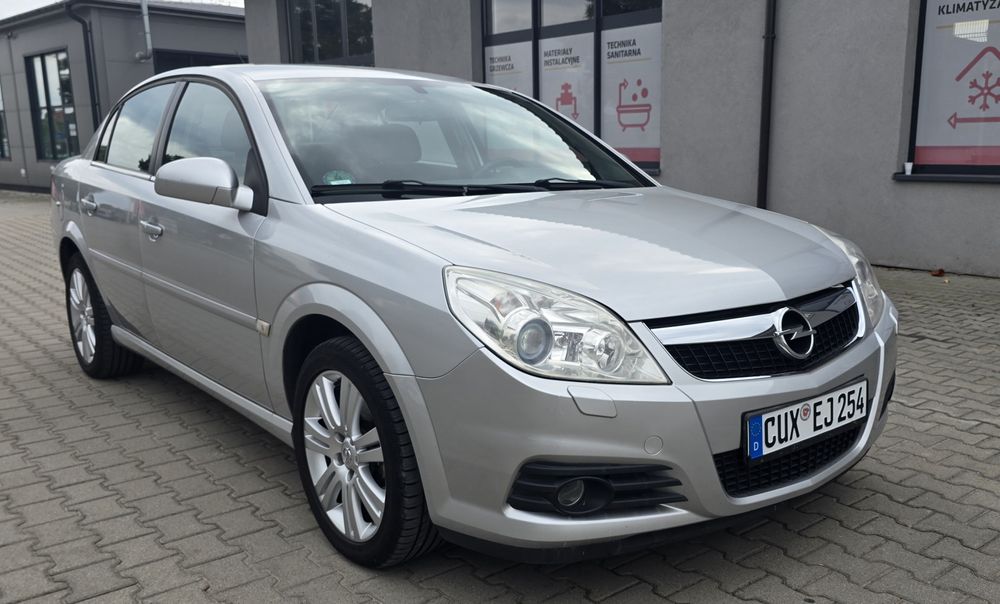 Opel Vectra C Lift Xenon 1.8 122km