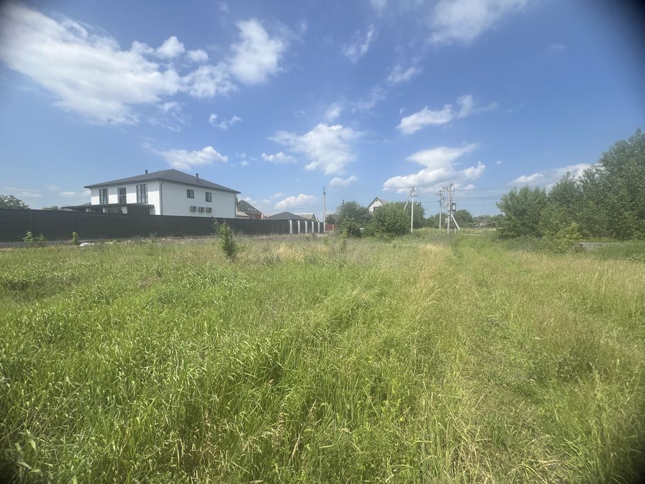 Продаж ділянки Погреби вул. Весняна 6 - 10 сот