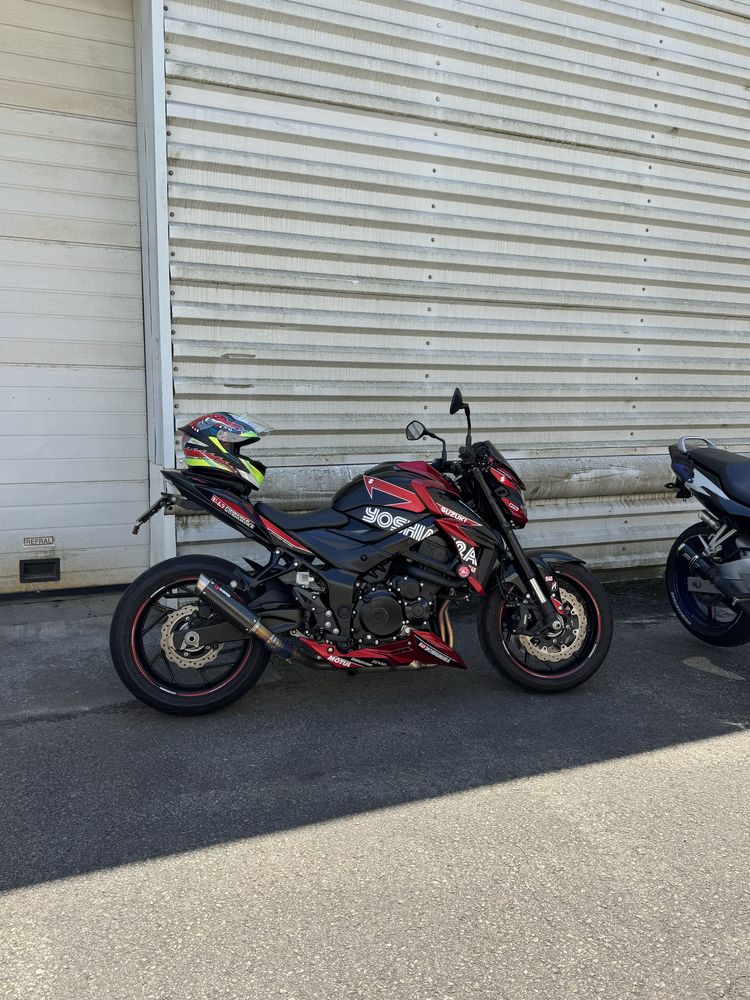 Suzuki Gsx-s750  yoshimura