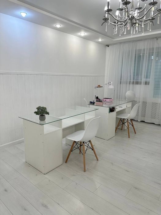 Аренда места в салоне, кабинет для маникюра, педикюра. Оренда кабінету