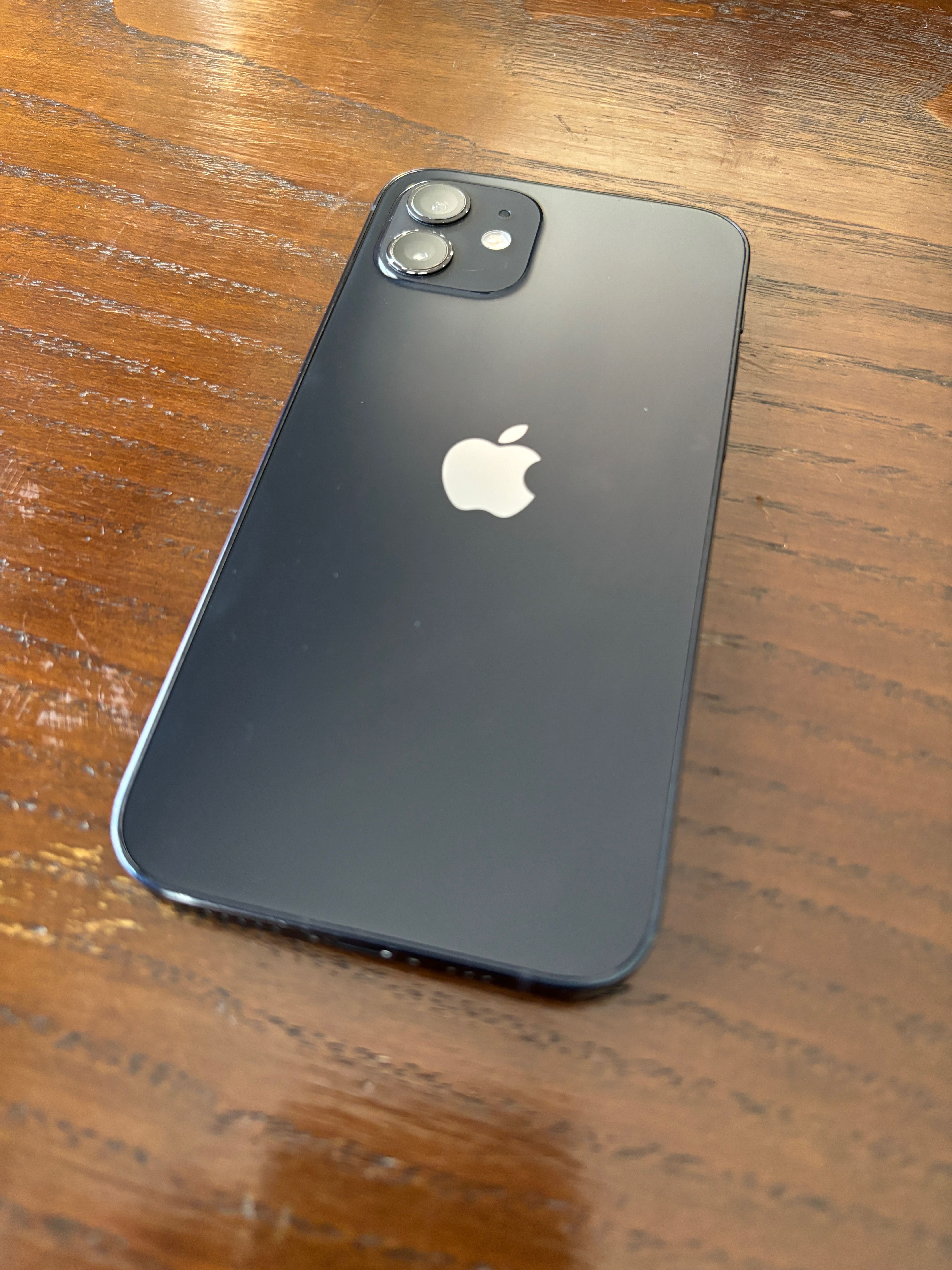 iPhone 12 64gb Bateria a 87%