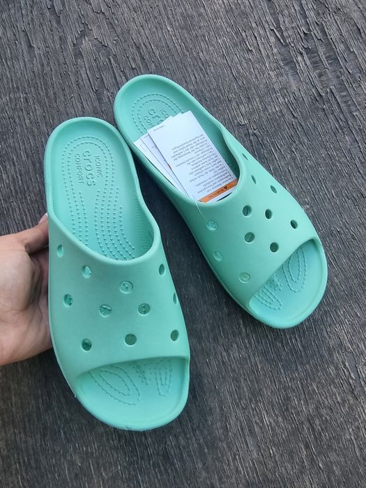 Розпродаж  шлепки 
Шлепки 
Classic platform slide