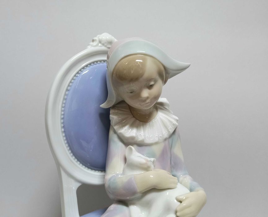 Arlekin z kotkiem, figurka, Hiszpania Lladro, wys. 25 cm