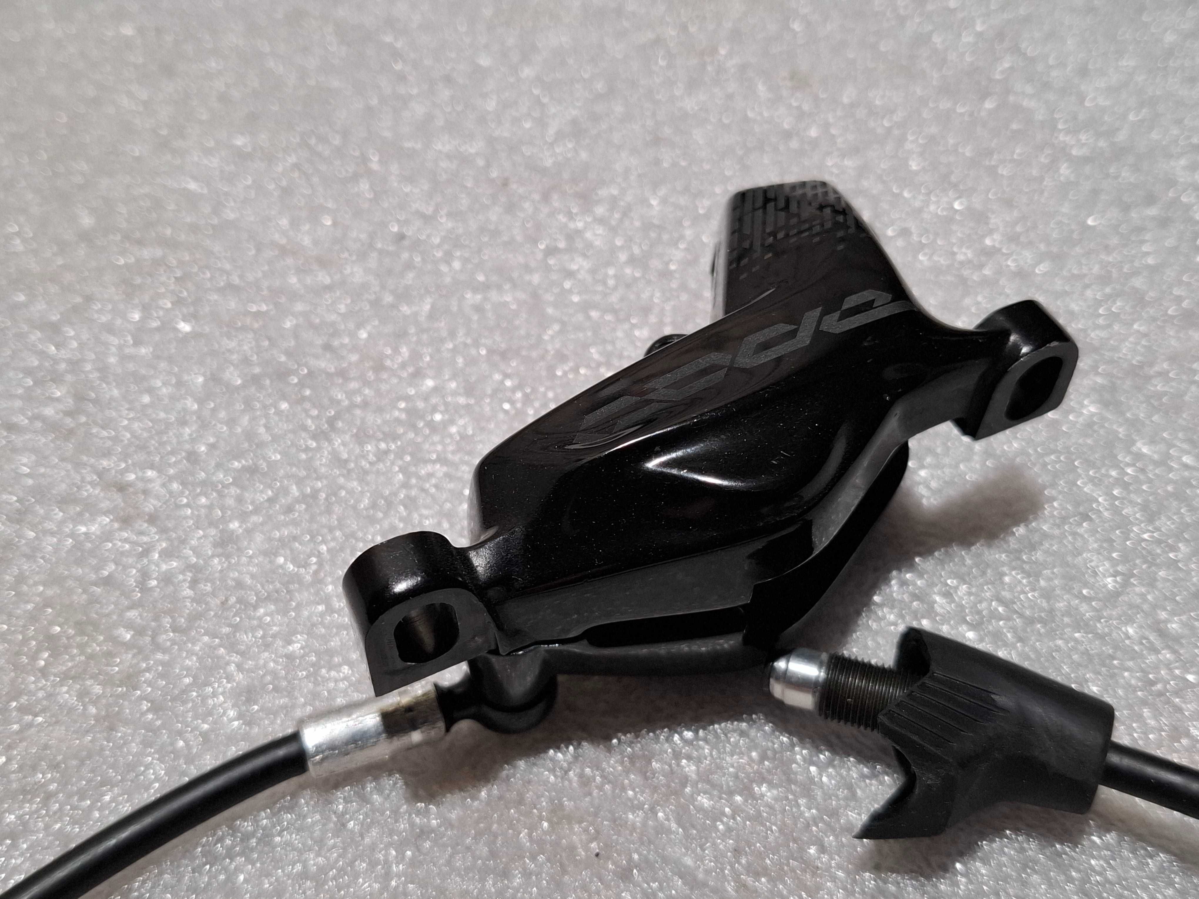 Zacisk Hydrauliczny Hamulca Tarczowego Sram Code 4 Tłoczkowy + Przewód
