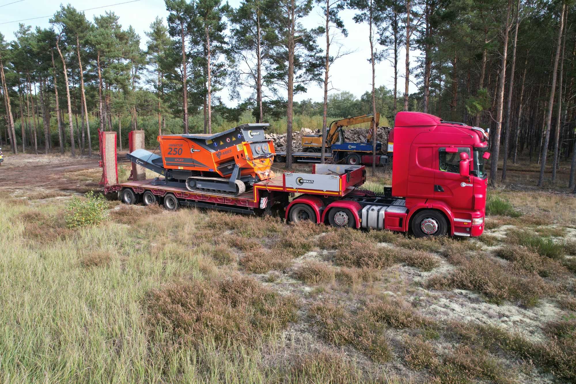 Kruszenie gruzu, rozdrabnianie, usługa mobilna Arjes Impactor  250