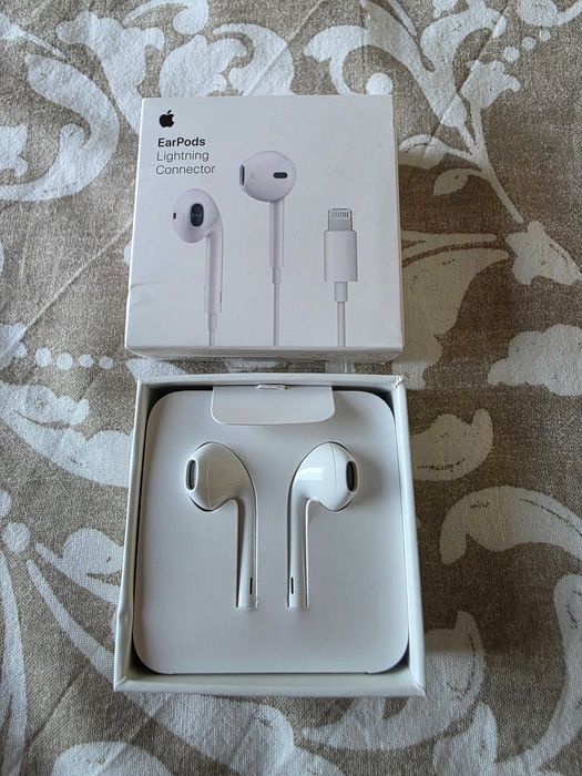 Apple EarPods - iPhone / iPad