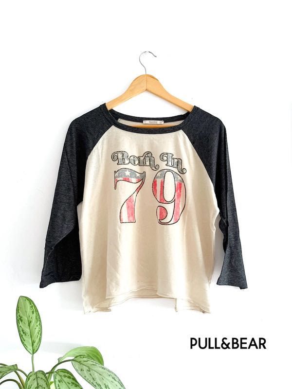 Camisola Pull&Bear – Tema Born in 79 – Creme e Cinzenta