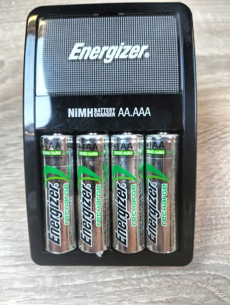 Ładowarka do baterii energizer