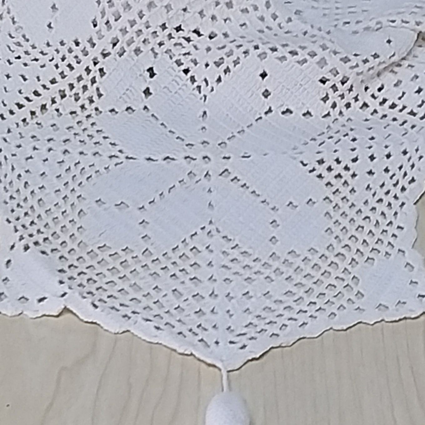Toalha de mesa em renda.