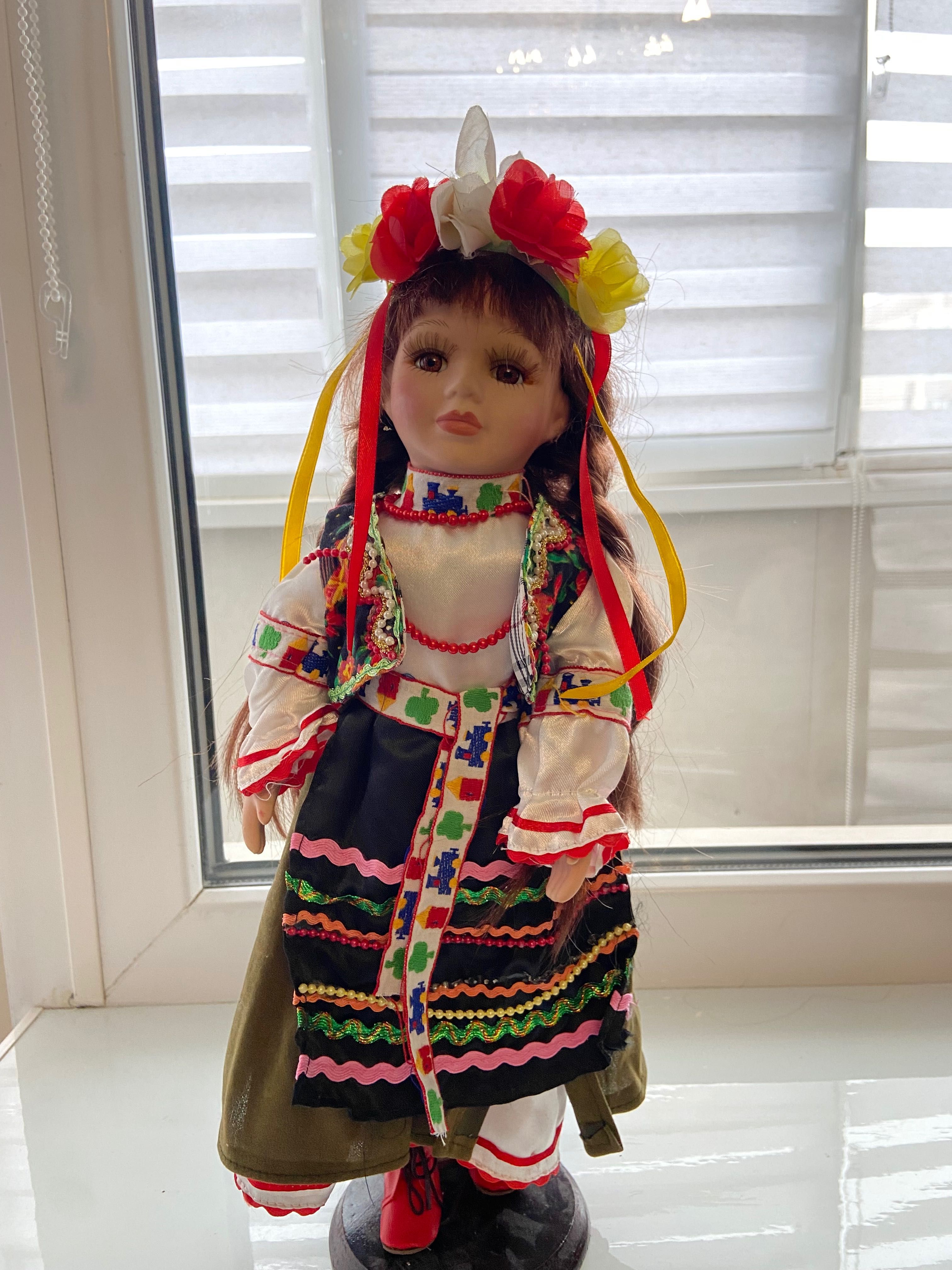 Порцелянова лялька
