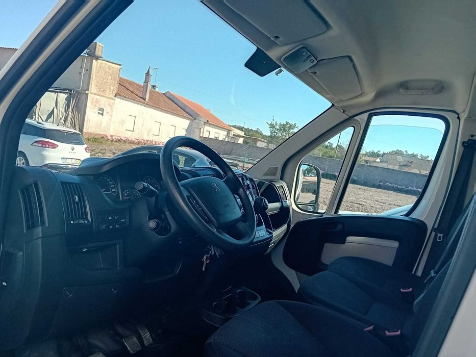 Peugeot Boxer 2.0 hdi 3 L tecto alto c/IVA ( avaria mecânica )