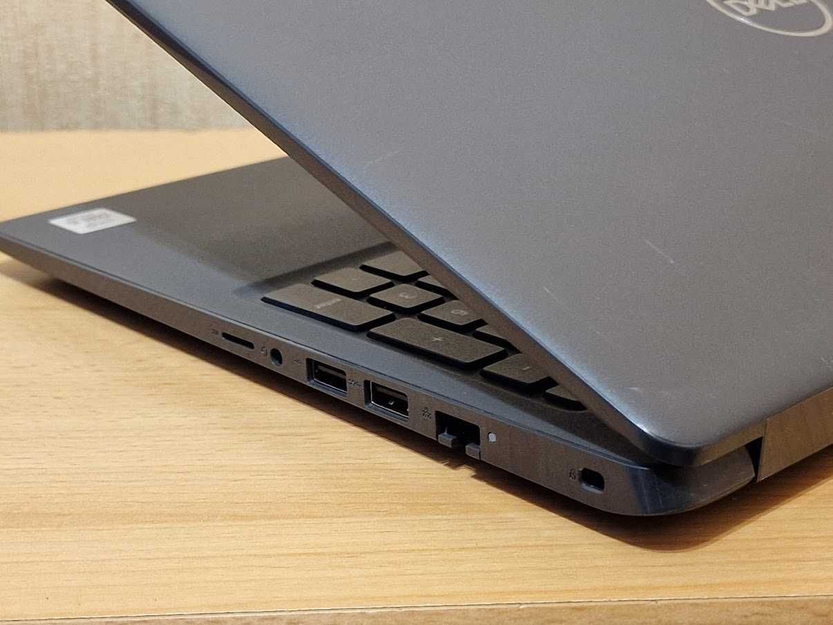 Ноутбук Dell Latitude 3510 Intel Core i5-10210U RAM16Gb Батарея 9годин
