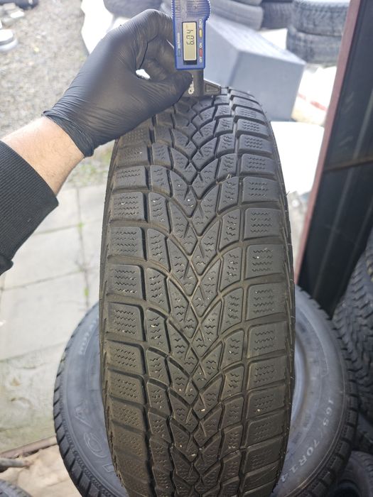 2 sztuki używanych opon zimowych Dayton 165/65R14
