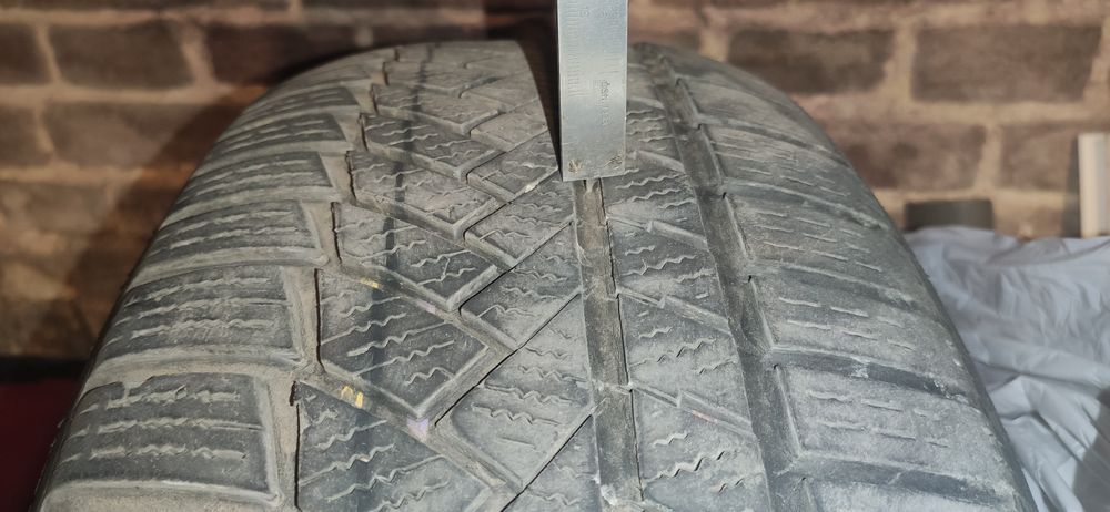 Шини зимові 235/60/R18 Continental WinterContact TS 850P  4шт.