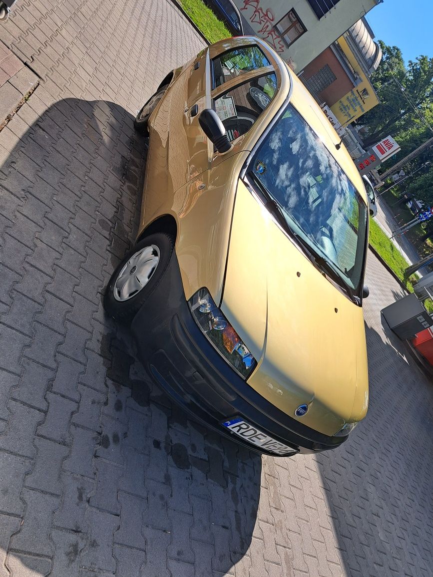 Fiat Punto niski przebieg bez wkładu