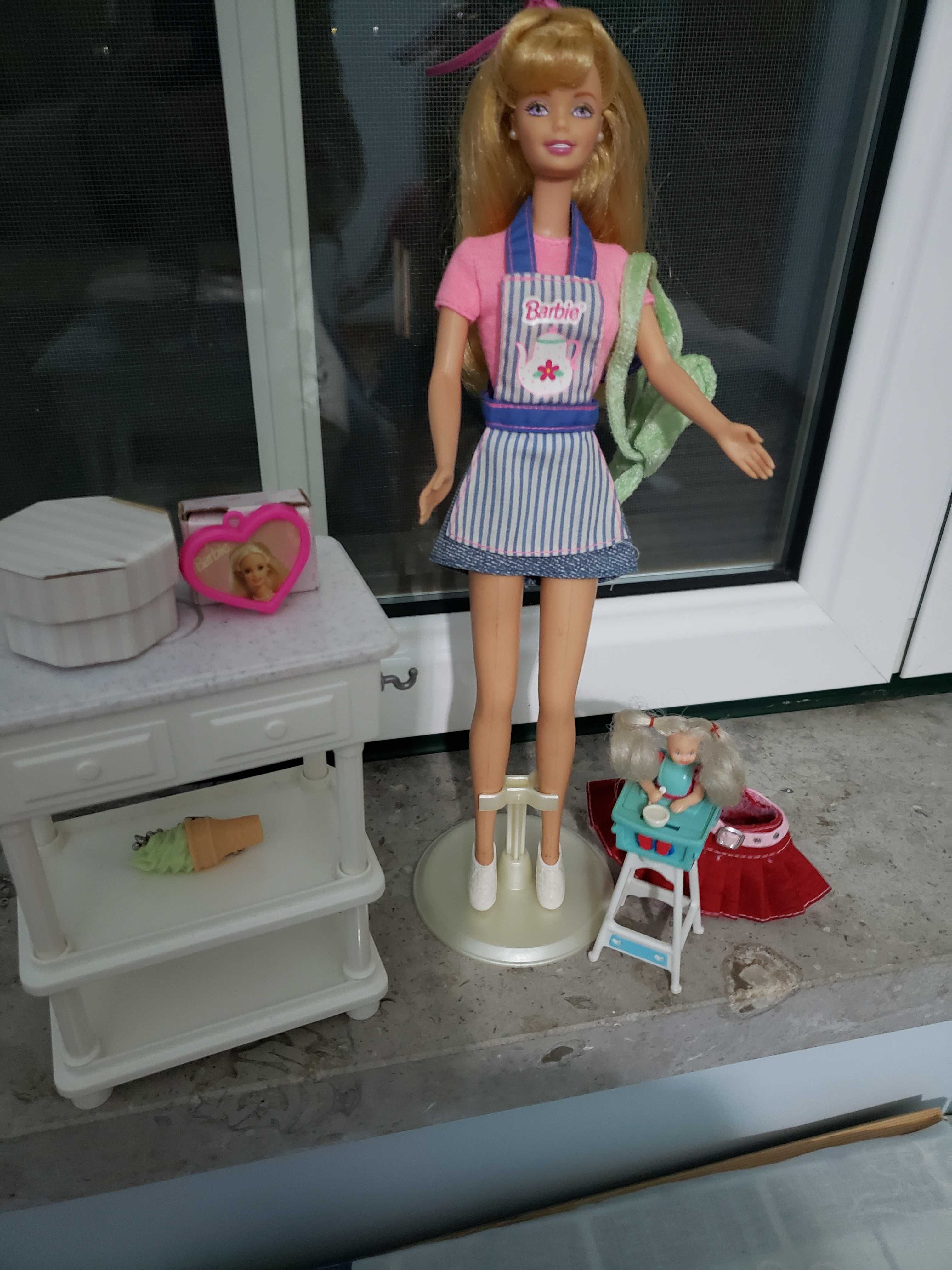 Barbie dolls - várias