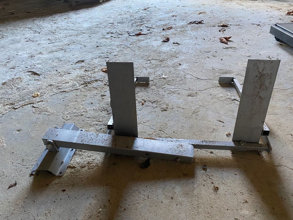 Suporte para TV de Tubo