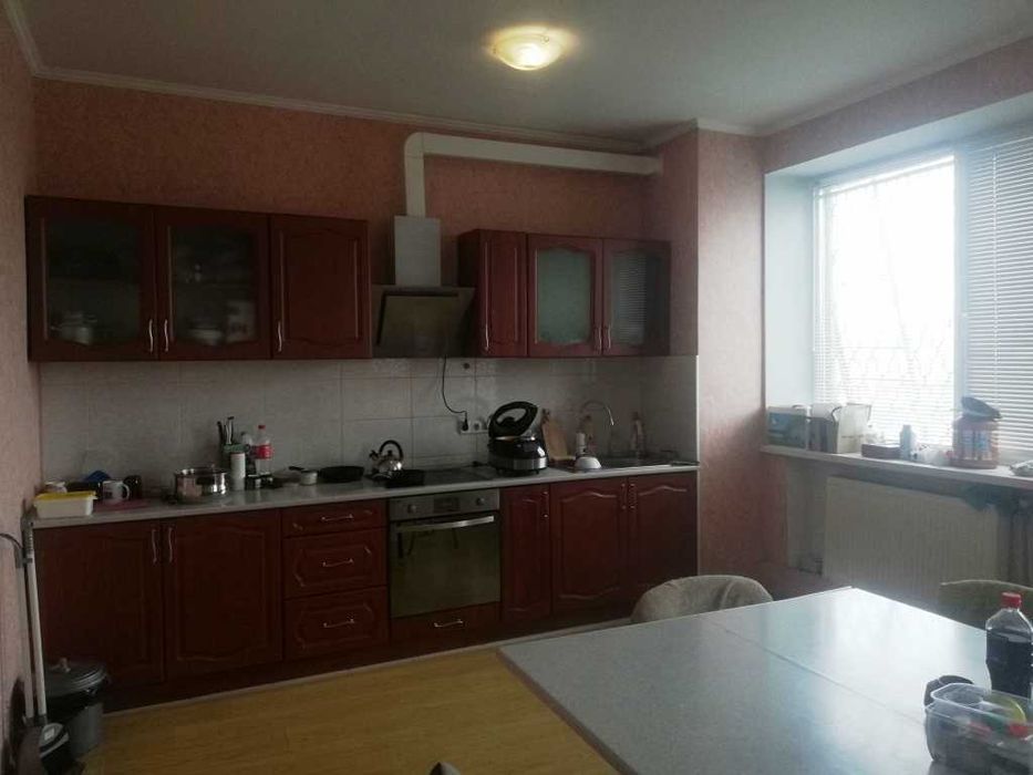 Продам діючу базу в місті Вінниця.