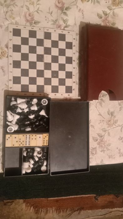 Шахмати,шашки,доміно