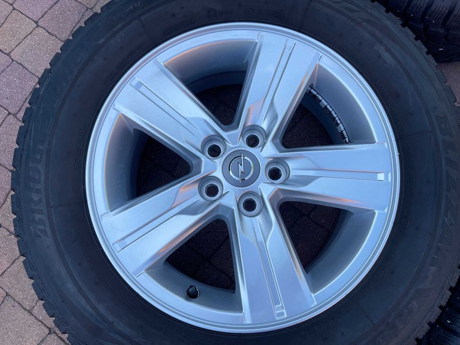 3897. Koła zimowe Opel Mokka 5x105 ET38 oryginalne 215/65/16