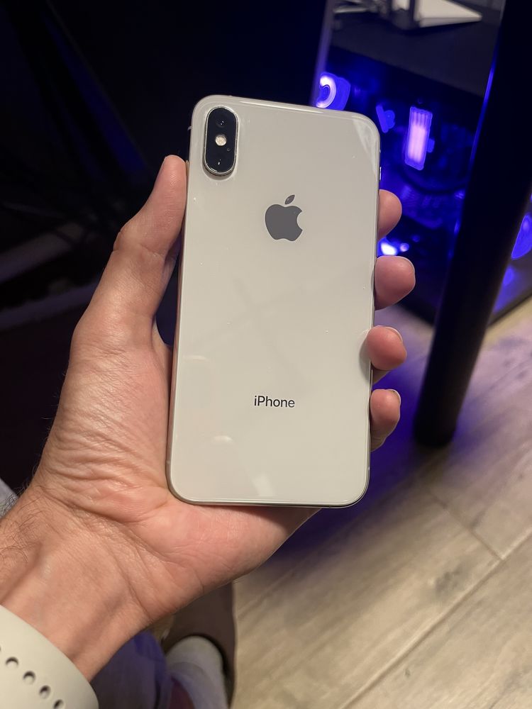 Iphone XS 256GB в захисному склі +чохол