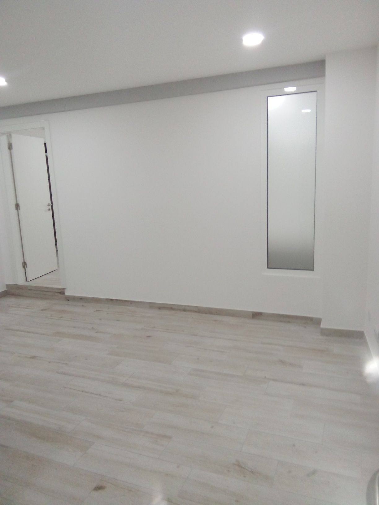 Alugo studio em castelo branco