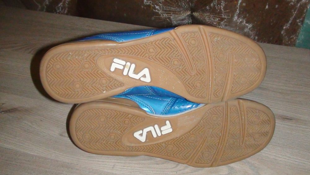 Fila - футзалки сороконіжки