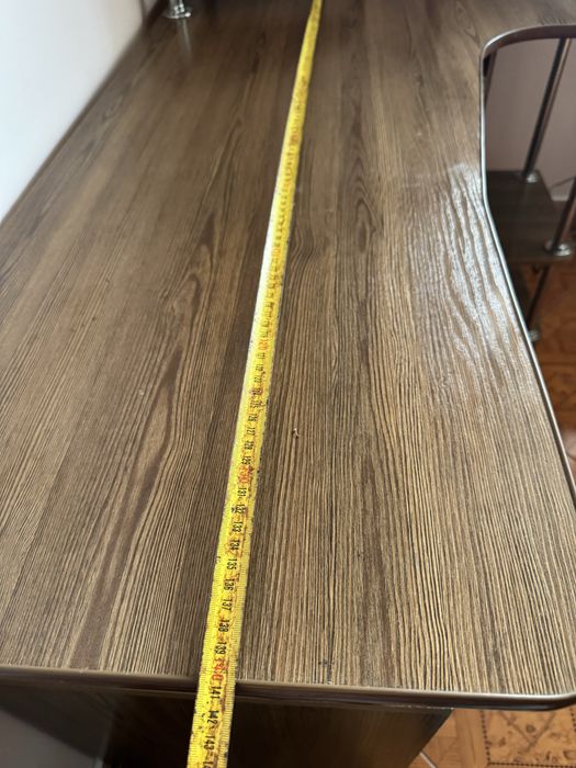 стіл компʼютерний, стан добрий, робився на замовлення.