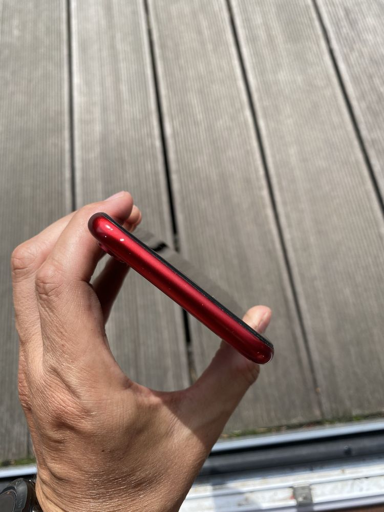 iPhone XR 128GB bateria 100% kondycji