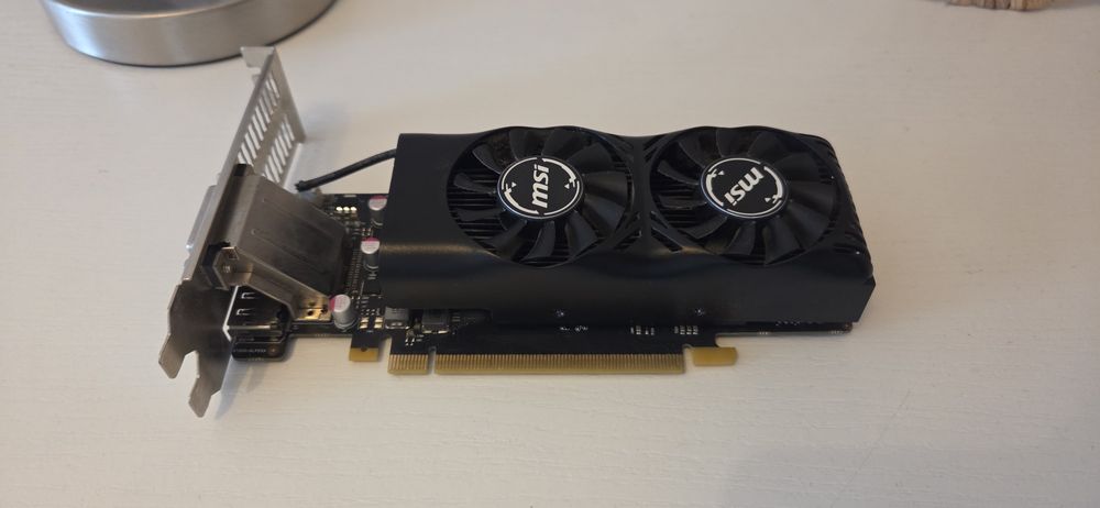 Karta graficzna MSI 1050 TI