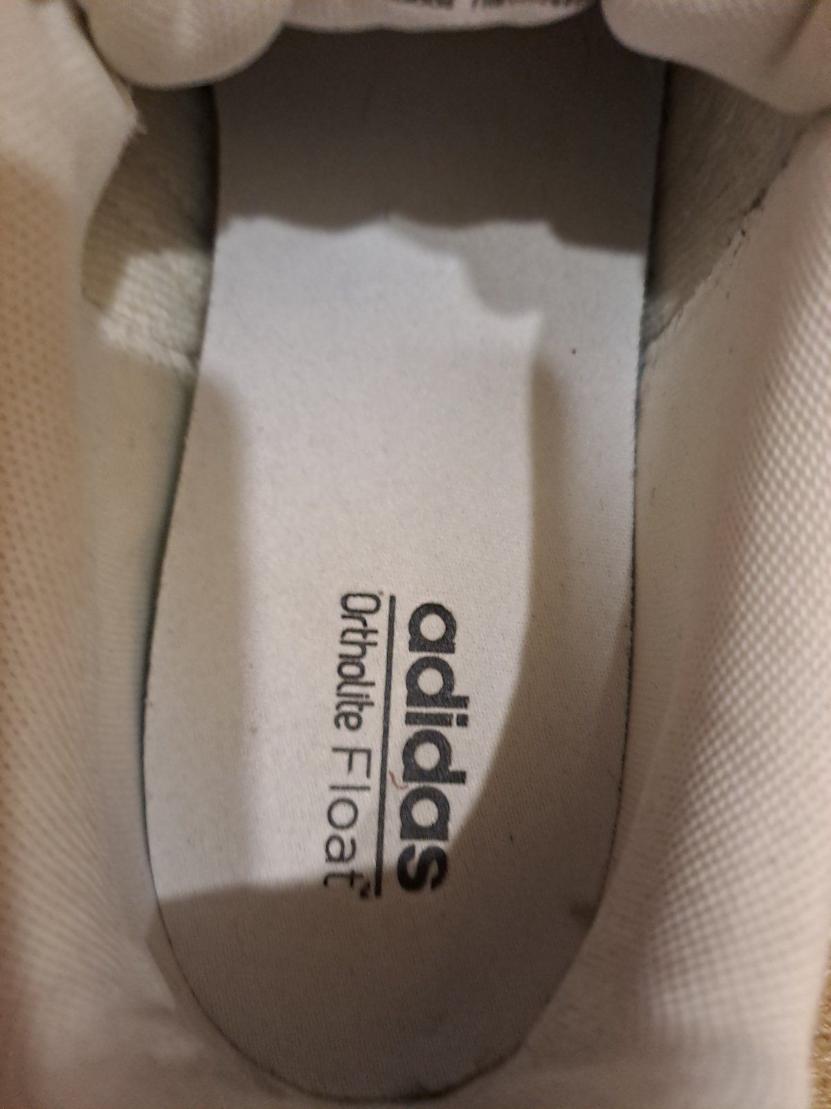 Продам кеди кросівки жіночі Adidas 42 (41) розміру