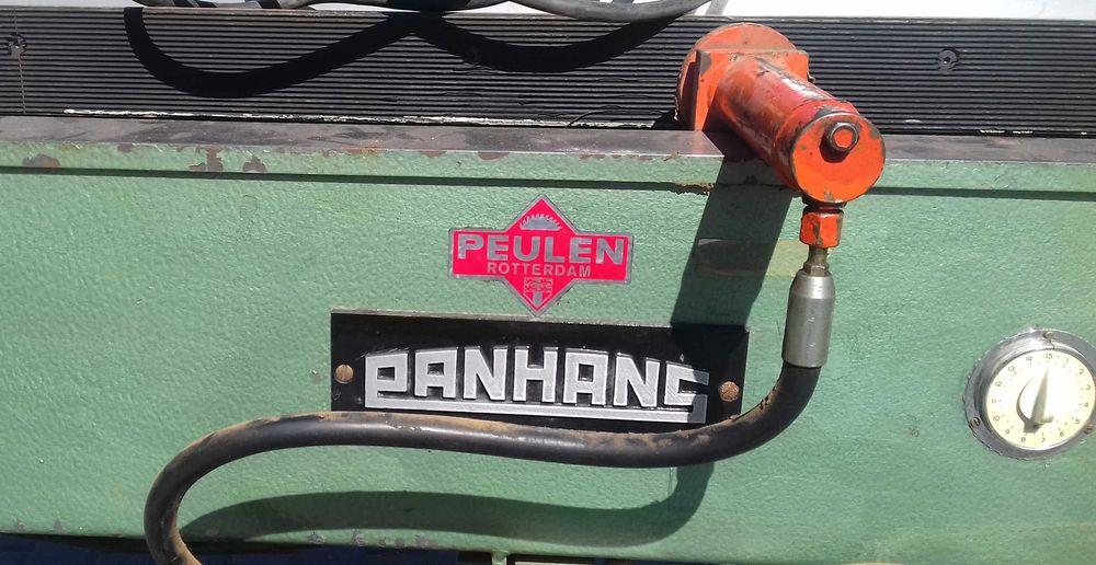 Prasa hydrauliczna do doklejek