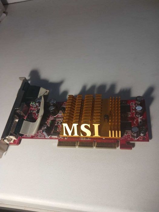 Відеокарти для комп'ютера 2 шт