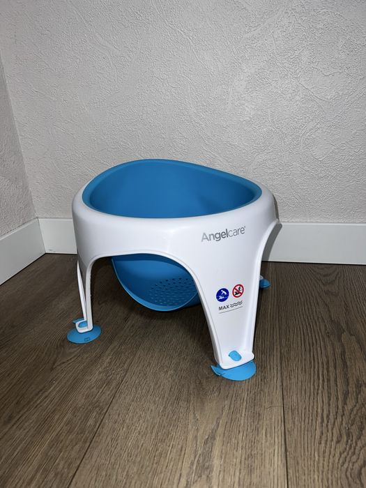 Стільчик для купання