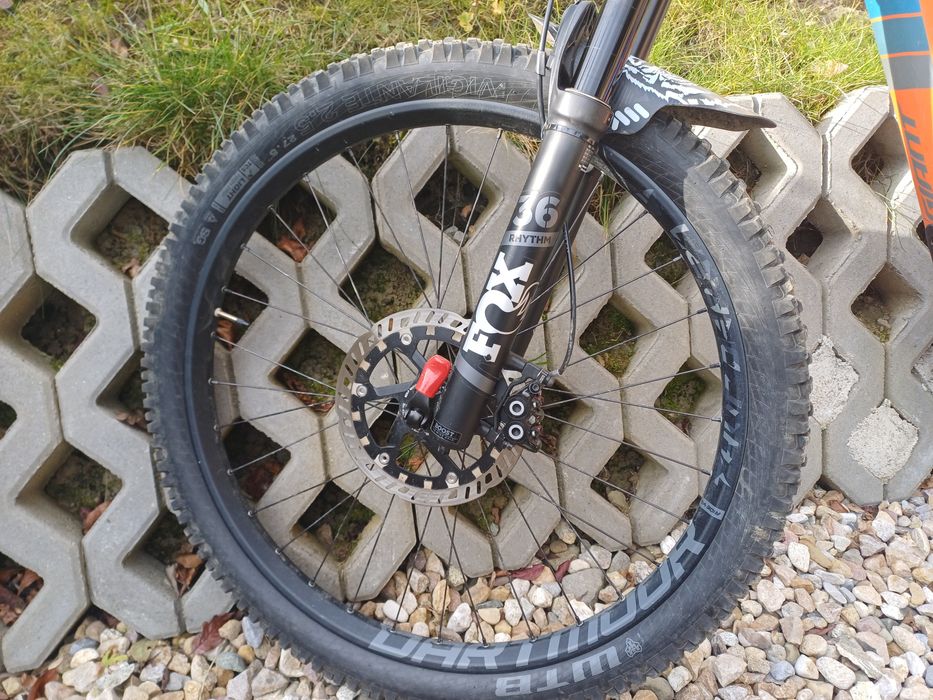 Giant regin ltd enduro rozm.L