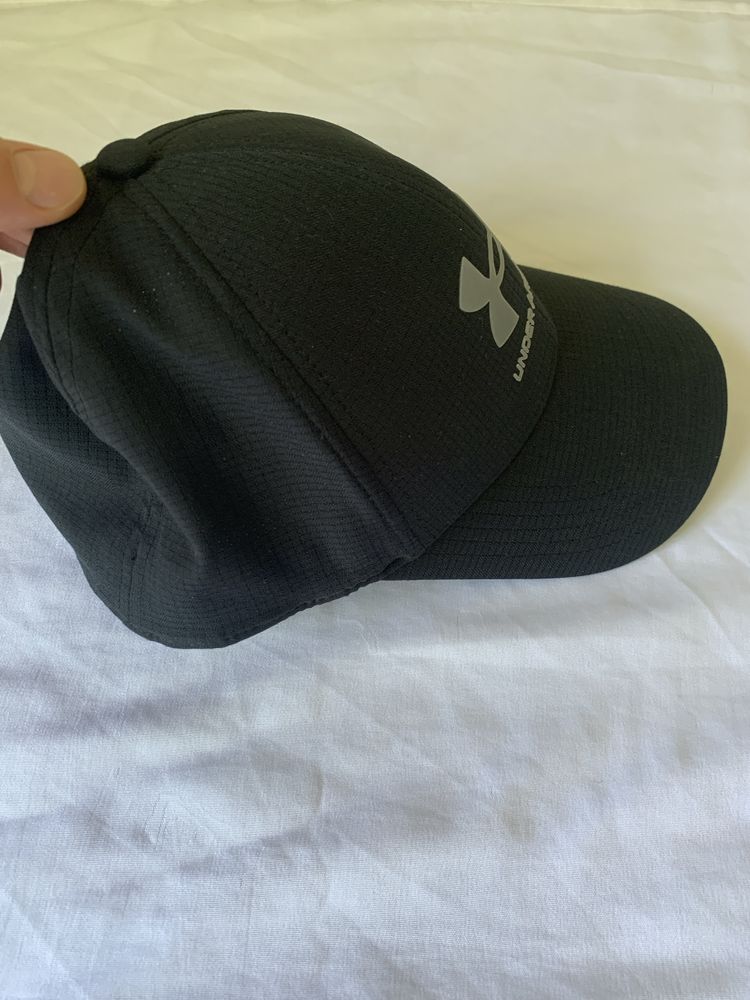 Продам купку under armour