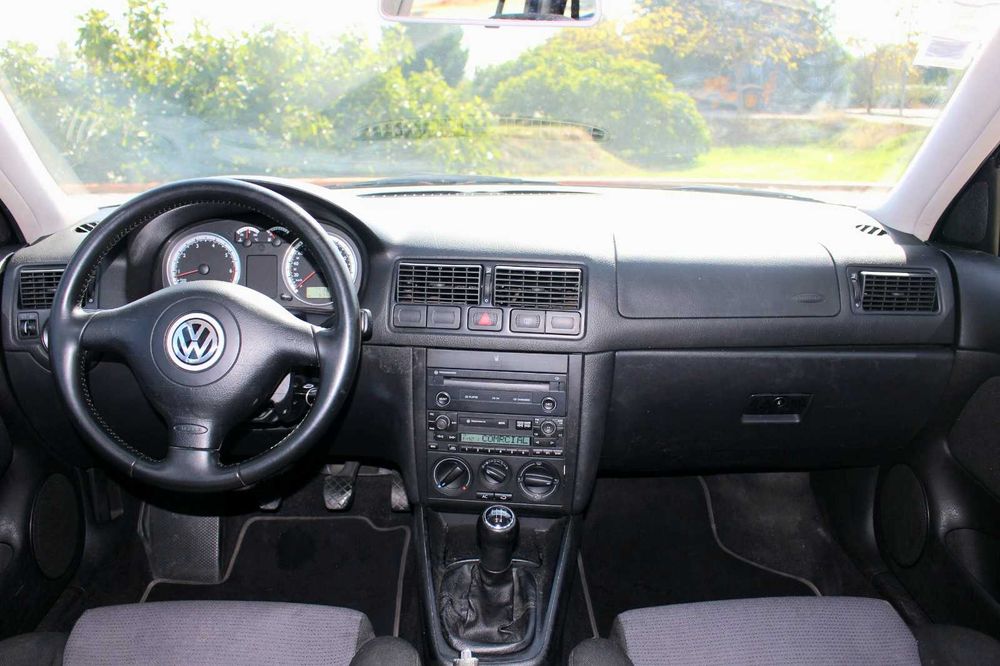 Volkswagen Golf Variant 1.4i | Histórico de revisões completo | AC