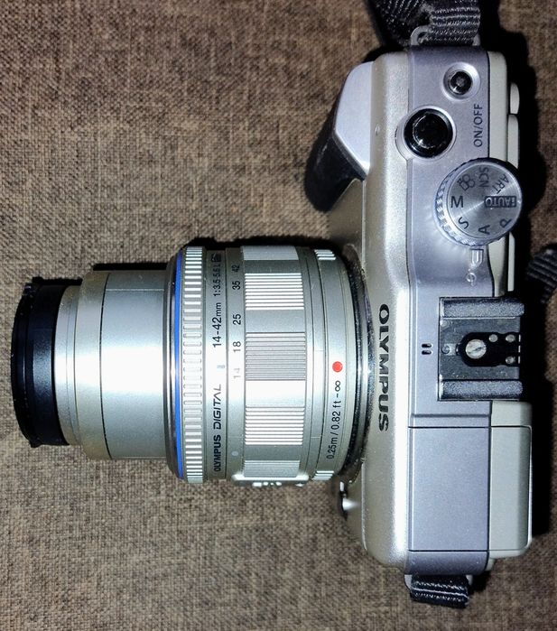 Aparat Fotograficzny OLYMPUS PEN E-PL1 + 14-42