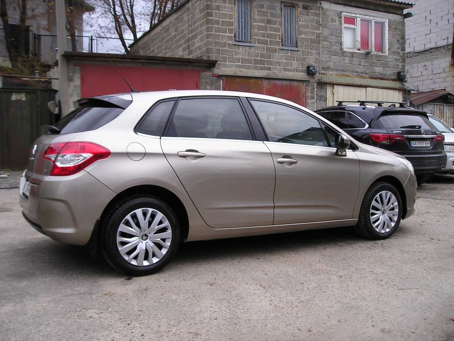 Citroen  C4   2013г.  Automat. Идеал.
