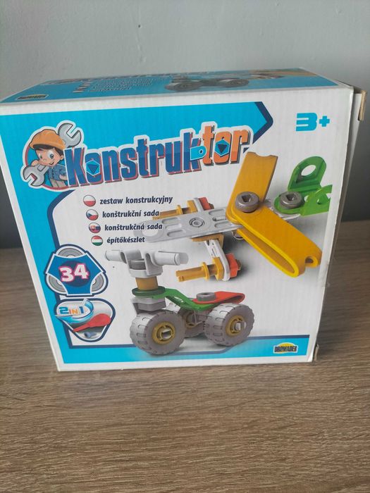 Klocki konstruktor. Zestaw konstrukcyjny dla dzieci