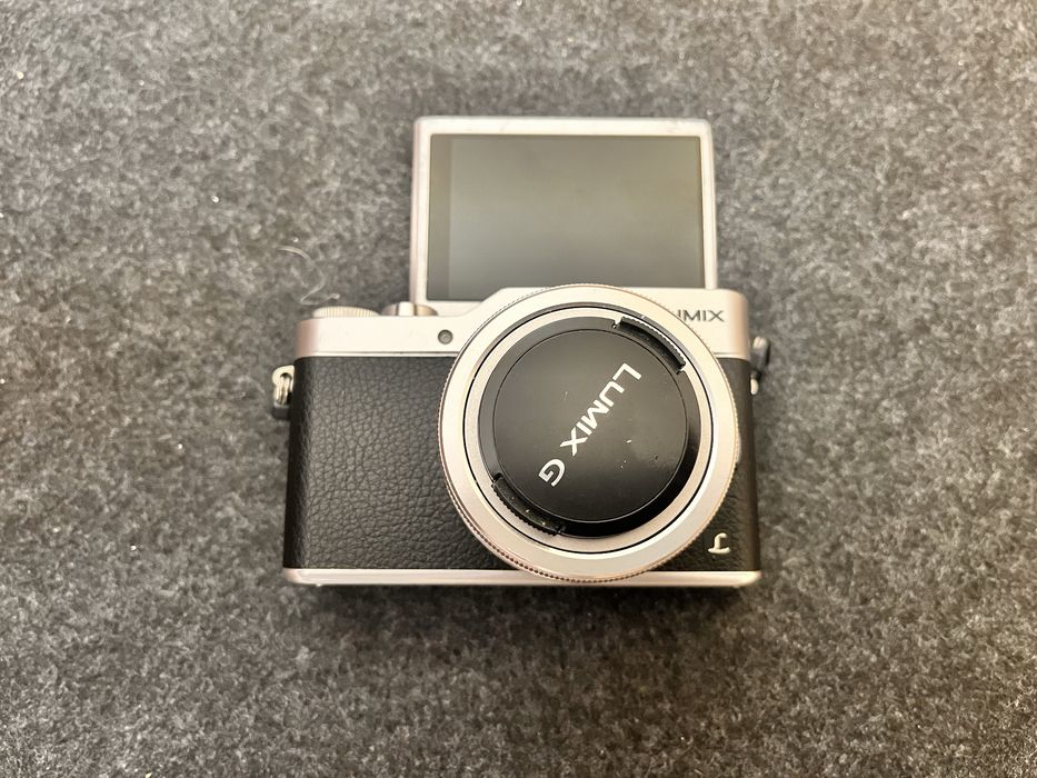 Lumix gx800  on sale on good condition