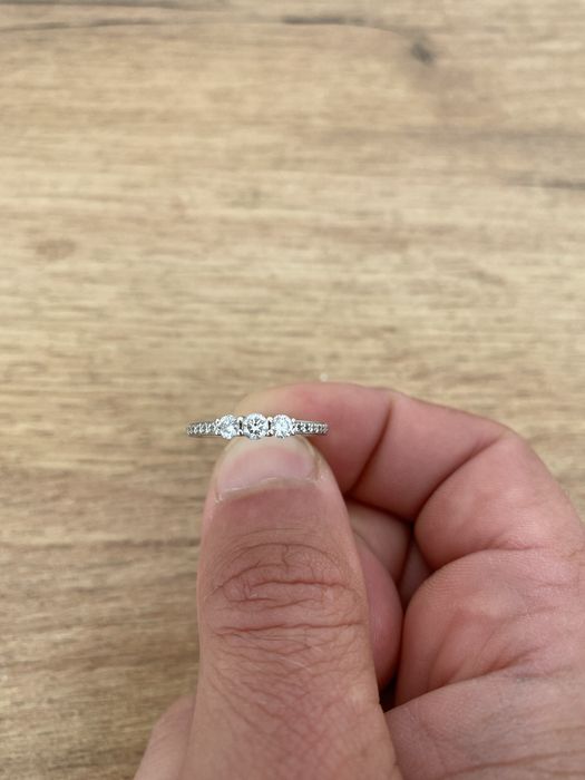 Кольцо с бриллиантами