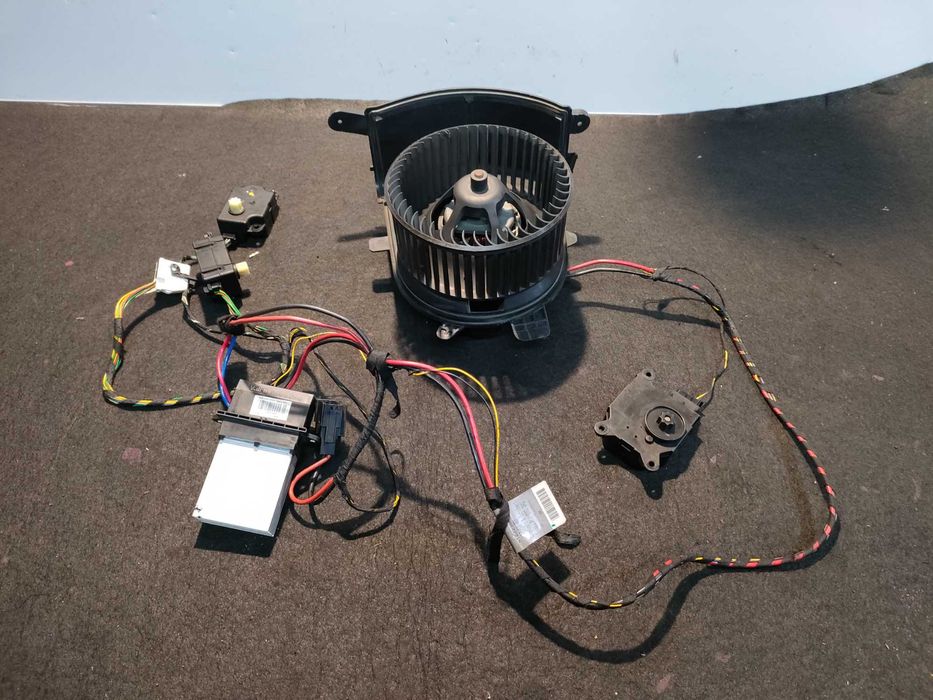 Renault Scenic II dmuchawa wentylator nawiewu rezystor