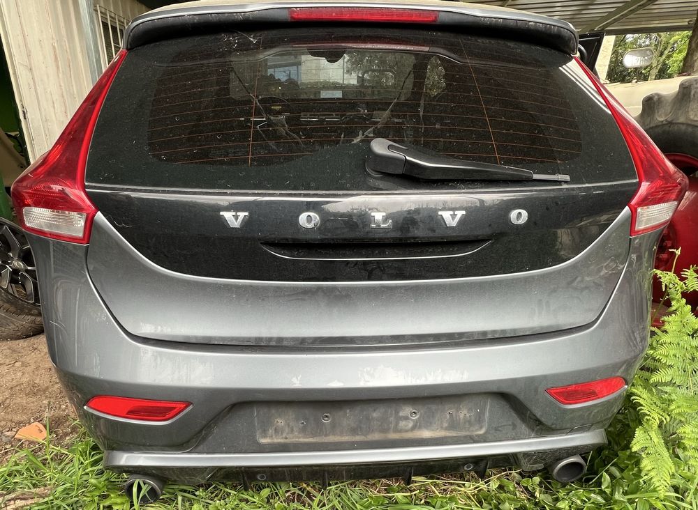 Peças Volvo V40 de 2013 a 2019