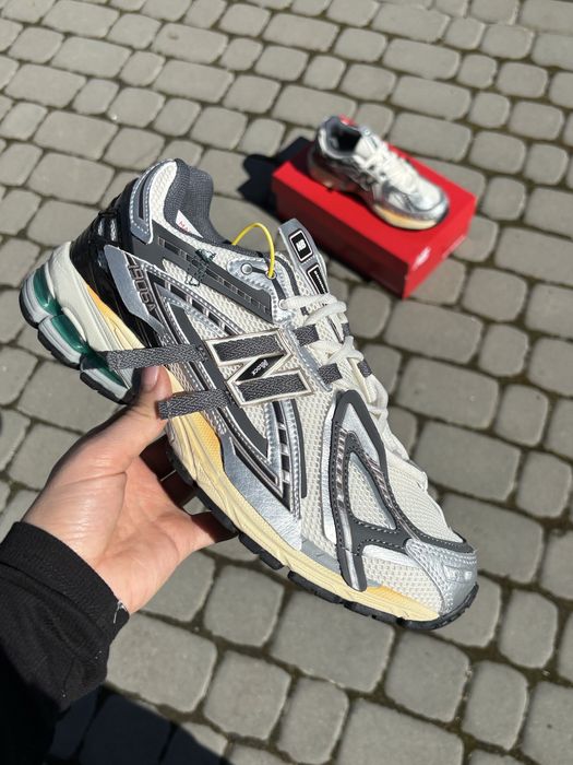 New balance 1906A 42