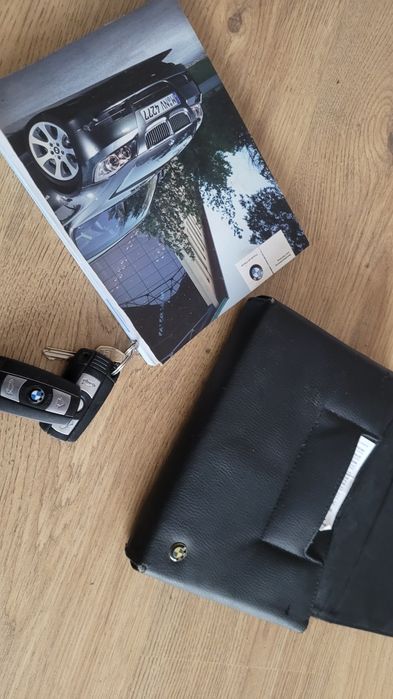 Bmw e90 M47 Pólskóra Dwa komplety opon i felg  Ambient Doinwestowana