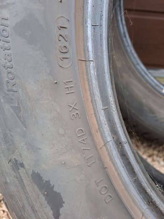 Opony zimowe Hankook 235/55 R18