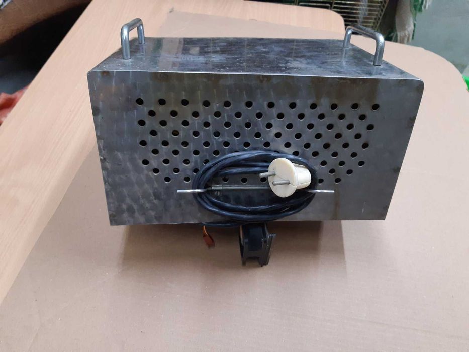 Зарядка трансформаторная 12V
СССР
